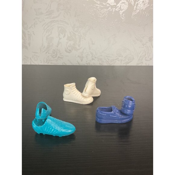 Vintage Ken Doll Shoes Set Of 3 Pairs Blue White & Turquoise - Picture 2 of 5